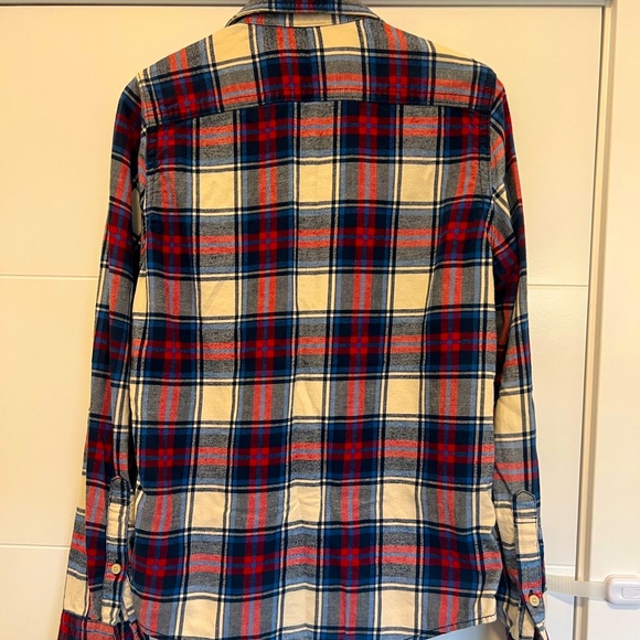 A&F 2021 Winter Seasons flannel shirt - Picture 2 of 3